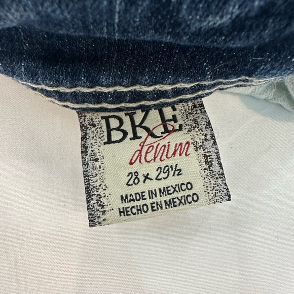 BKE Denim - Sabrina Slim Boot Cut 28S - Picture 2 of 11